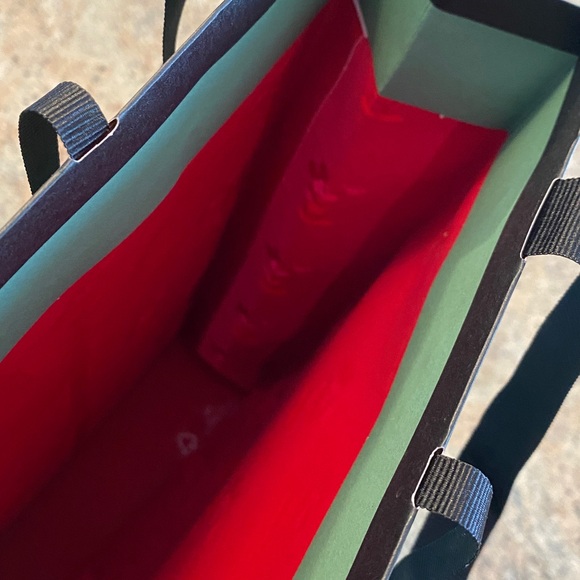 Gucci limited edition collaboration Disney Mickey Mouse Patterned Bag brand new - Picture 4 of 7